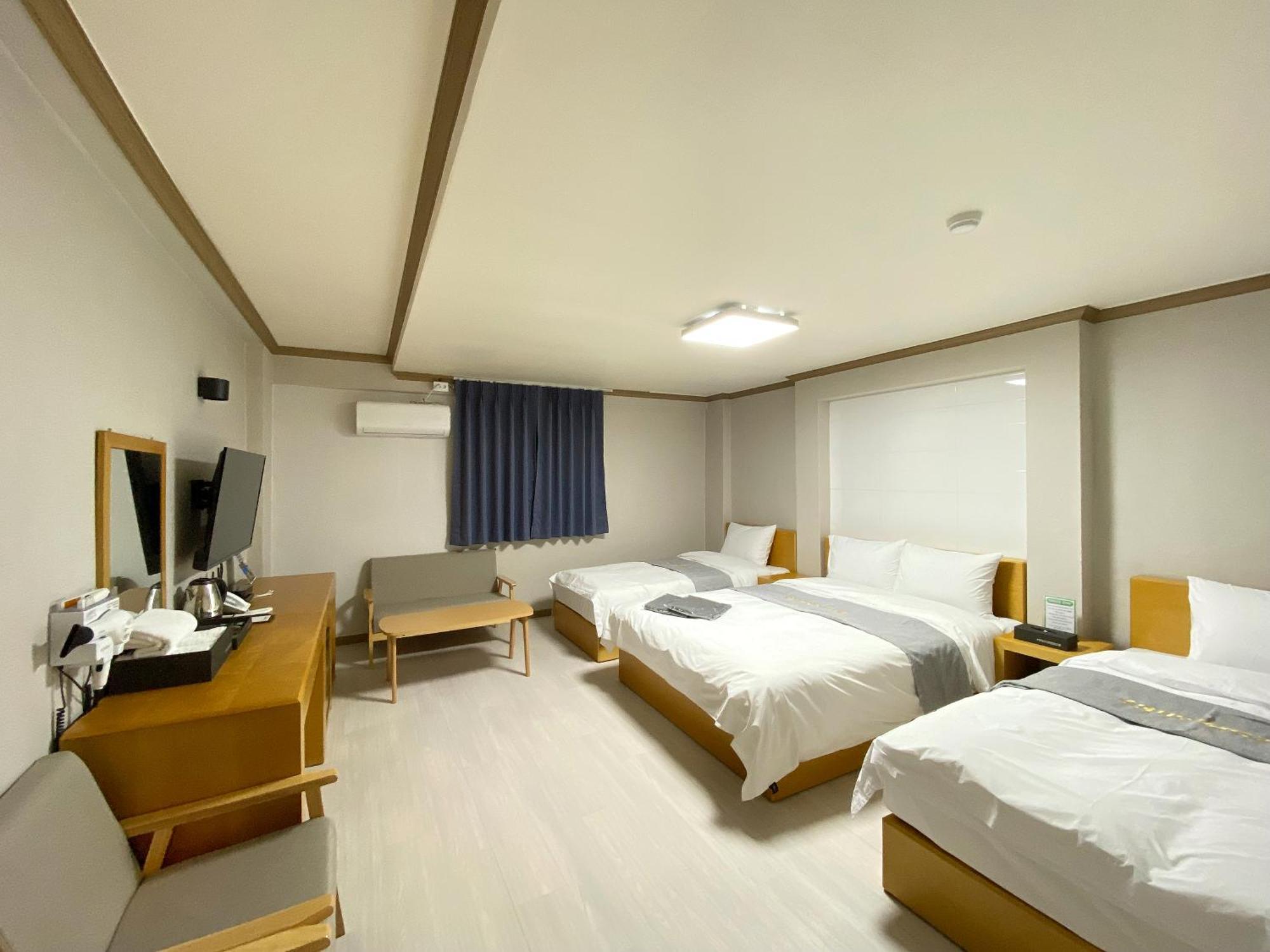 Suanbo Hot Spring Healing Hotel Chungju Dış mekan fotoğraf